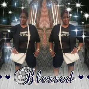 Meet your Posher, Latanya